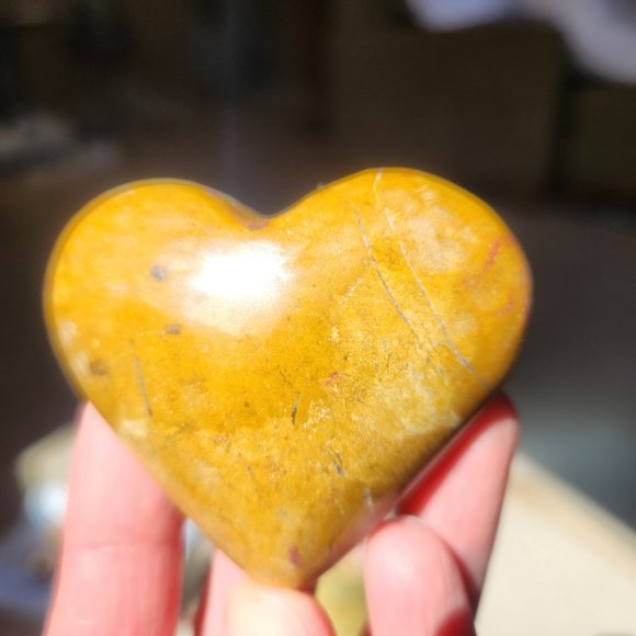Peruvian Yellow Onyx Natural Stone Heart Rock Mineral Valentine - Picture 8 of 11